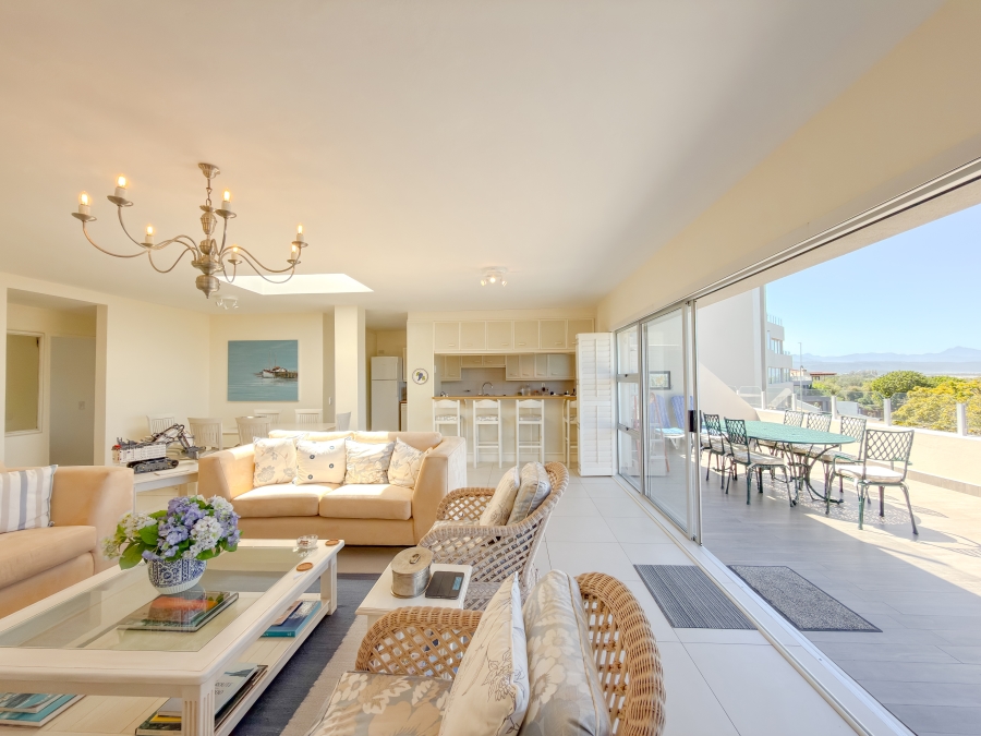 3 Bedroom Property for Sale in Poortjies Western Cape